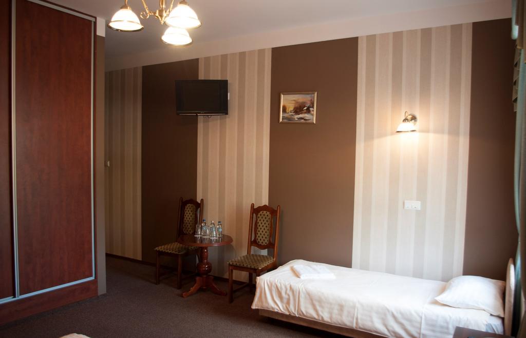 Hotel Nad Rzeczka Stary Toruń Habitación foto